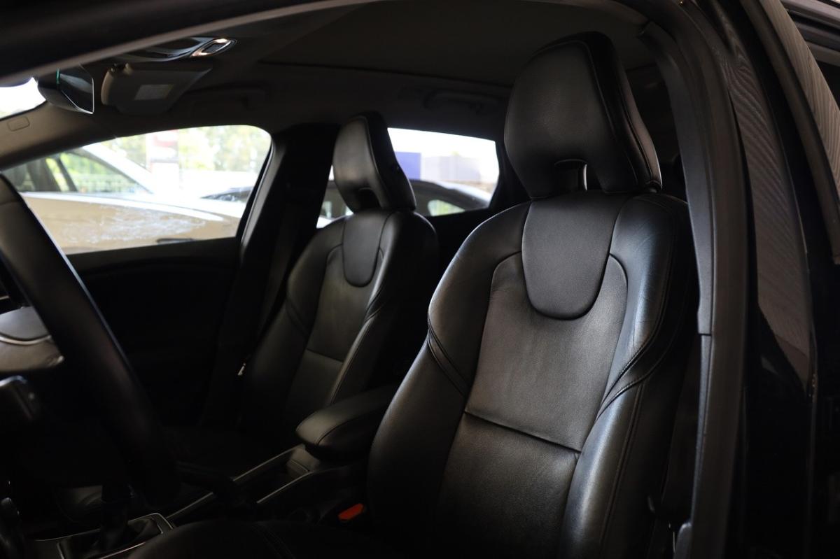 volvo-v40-2012-gasolina-1596cc