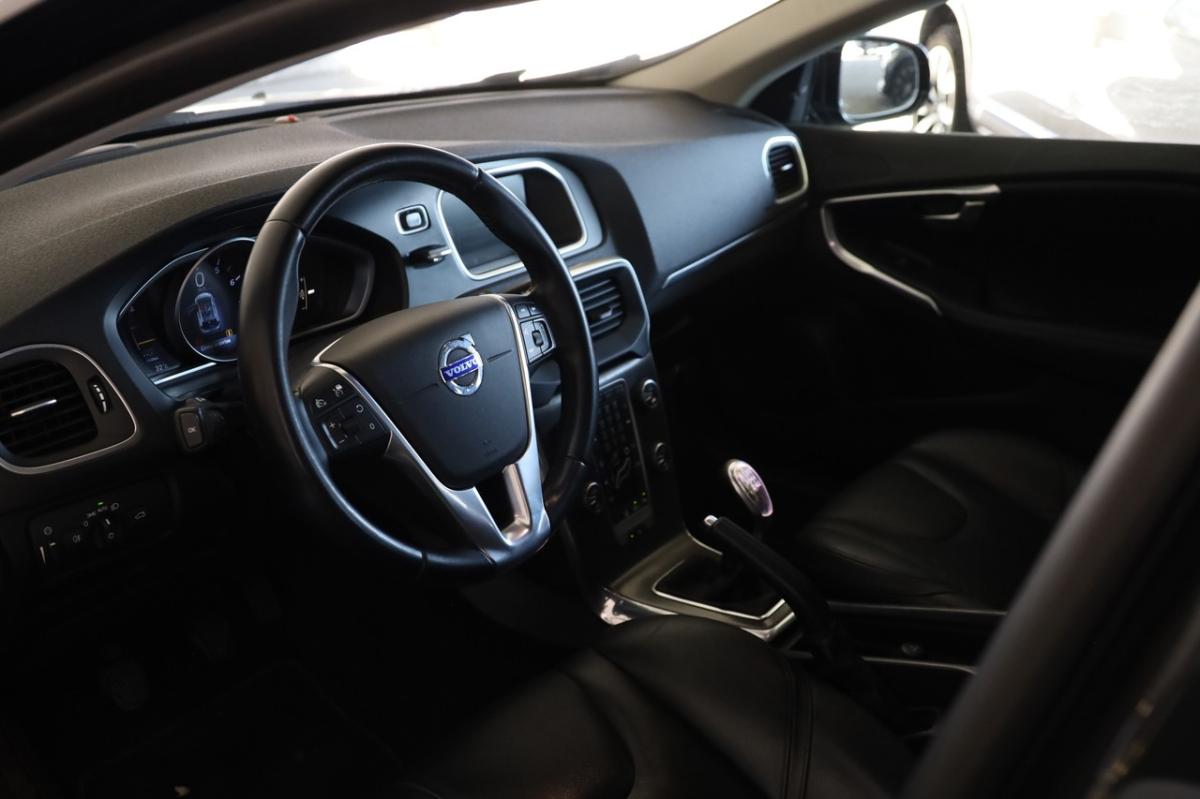 volvo-v40-2012-gasolina-1596cc