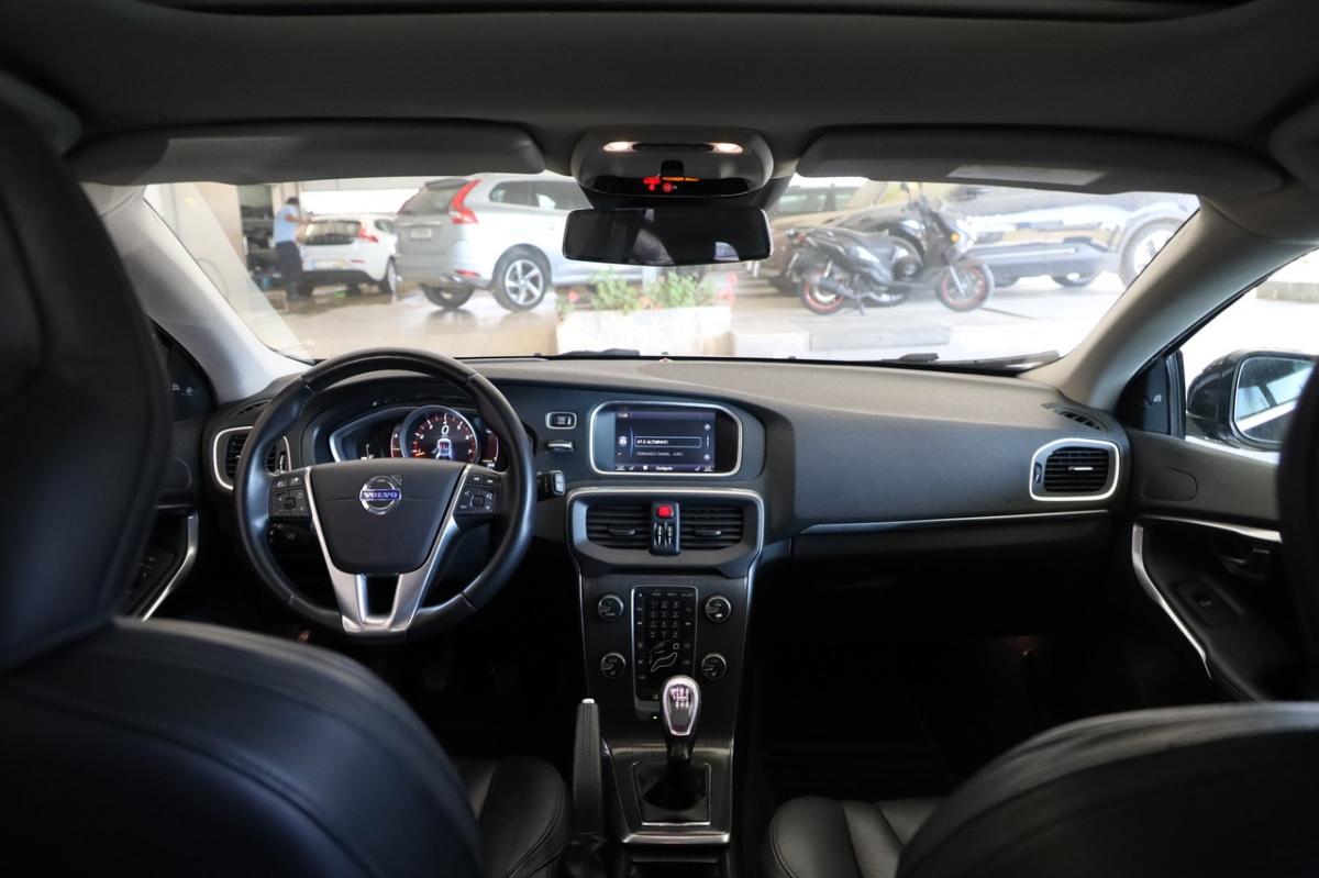 volvo-v40-2012-gasolina-1596cc