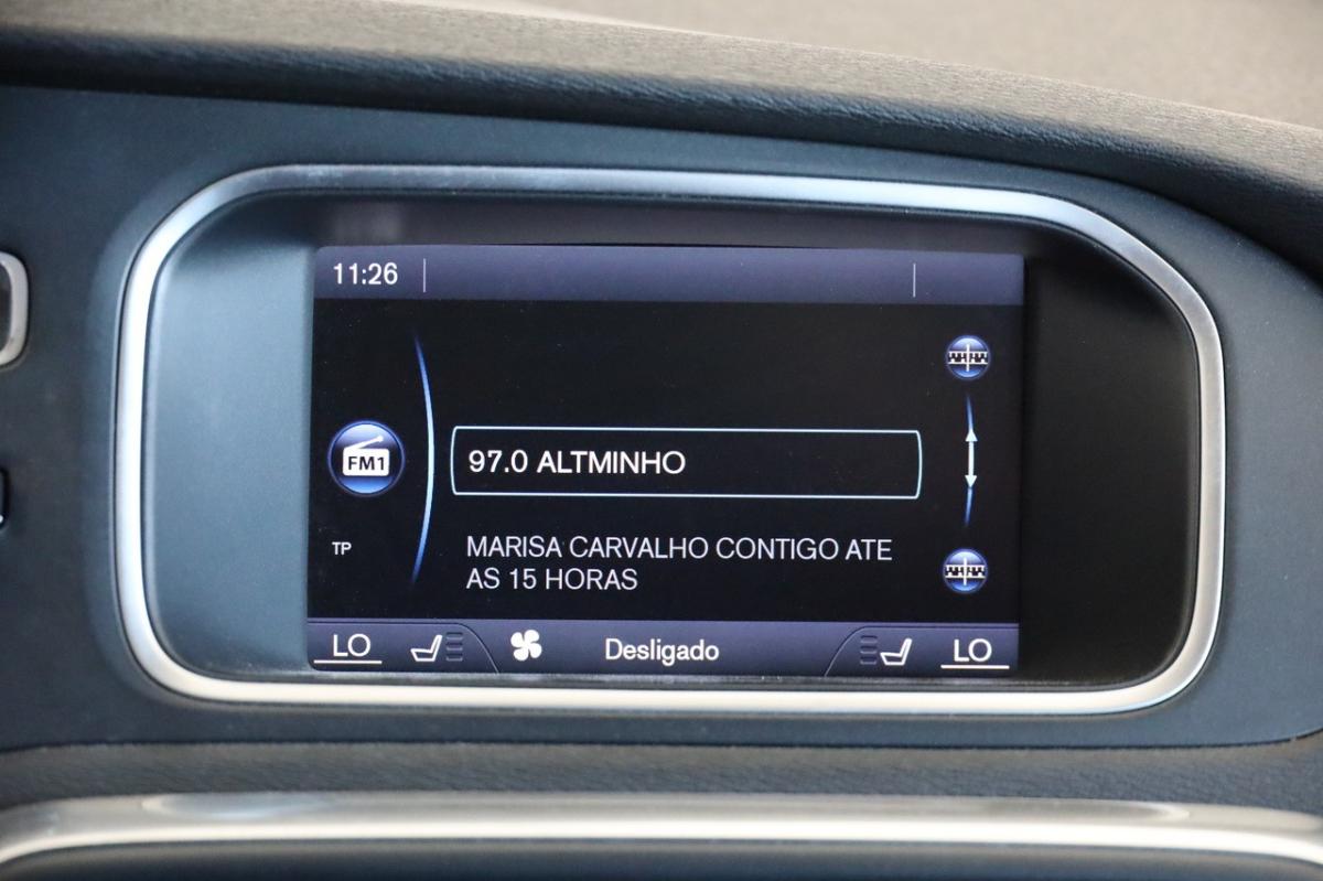 volvo-v40-2012-gasolina-1596cc