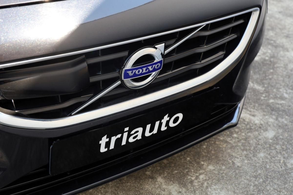 volvo-v40-2012-gasolina-1596cc