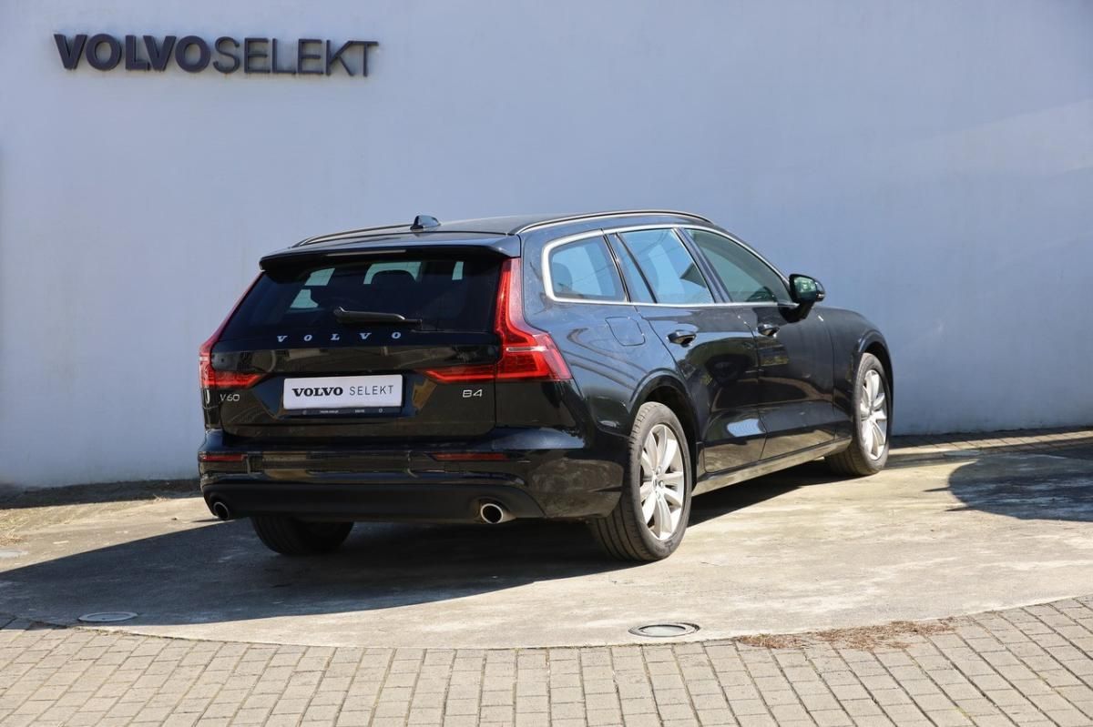 volvo-v60-2022-diesel-1969cc