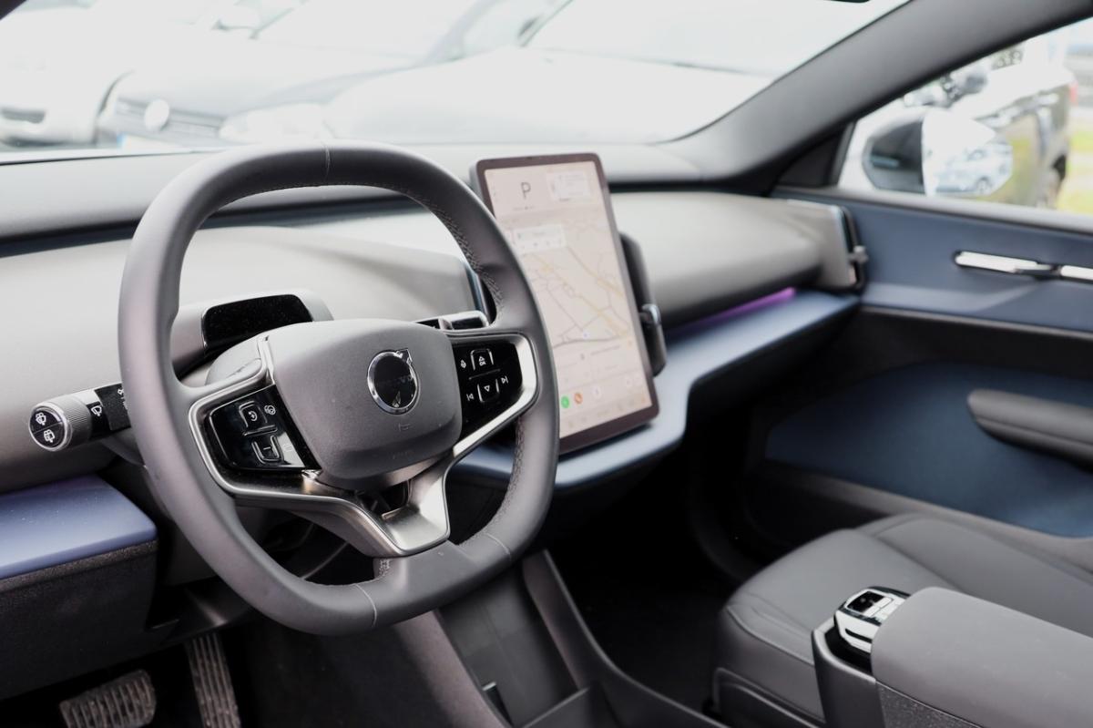 volvo-ex30-2025-eletrico-0cc