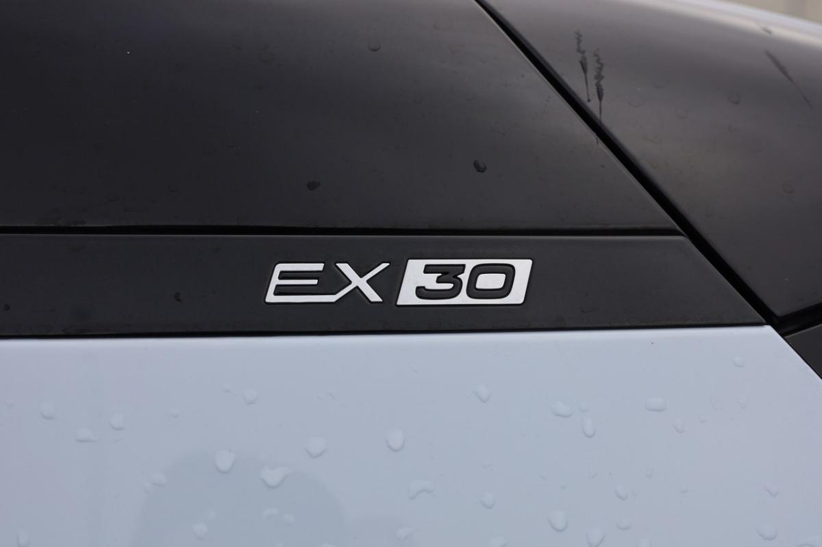 volvo-ex30-2025-eletrico-0cc