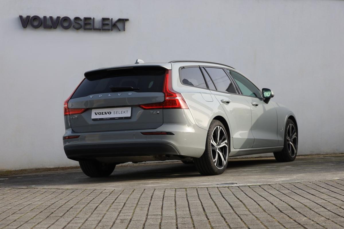 volvo-v60-2025-hibrido-a-gasolina-1969cc