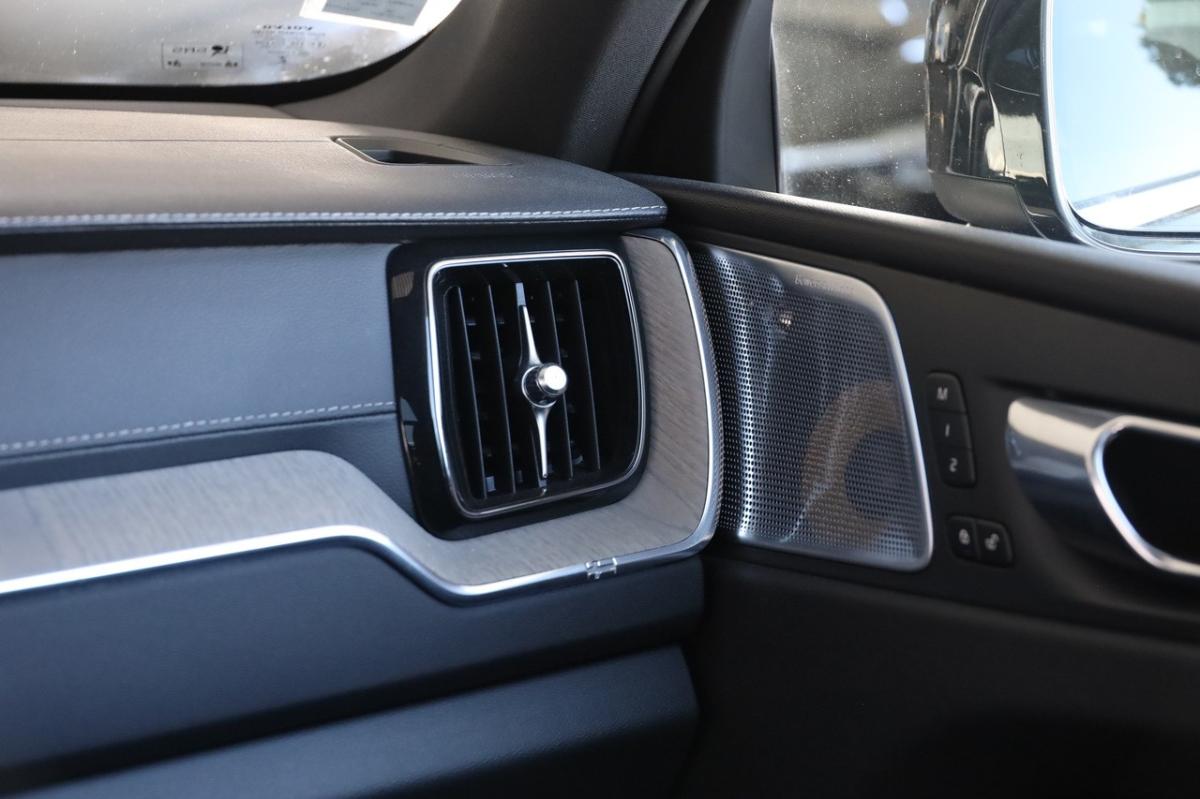 volvo-xc60-2017-diesel-1969cc