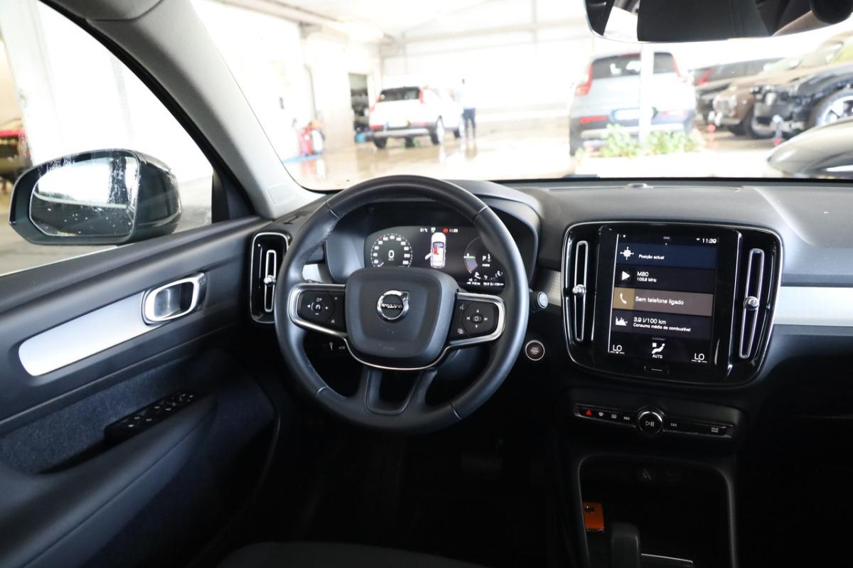 volvo-xc40-2021-hibrido-a-gasolina-1477cc