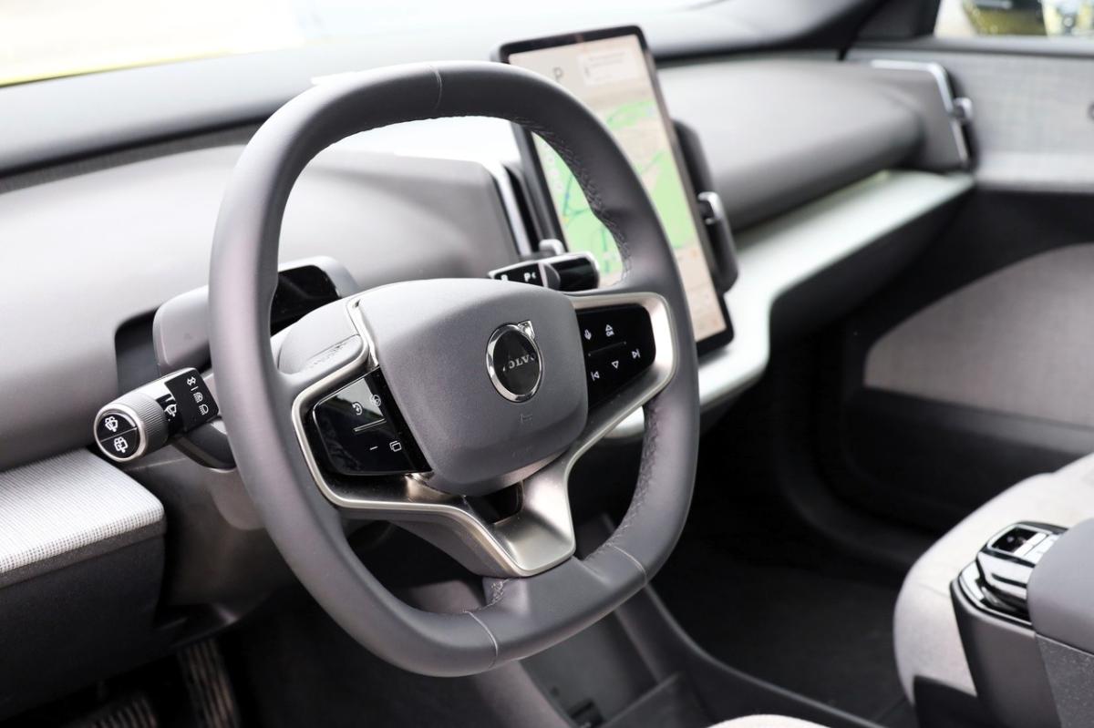 volvo-ex30-2025-eletrico-0cc