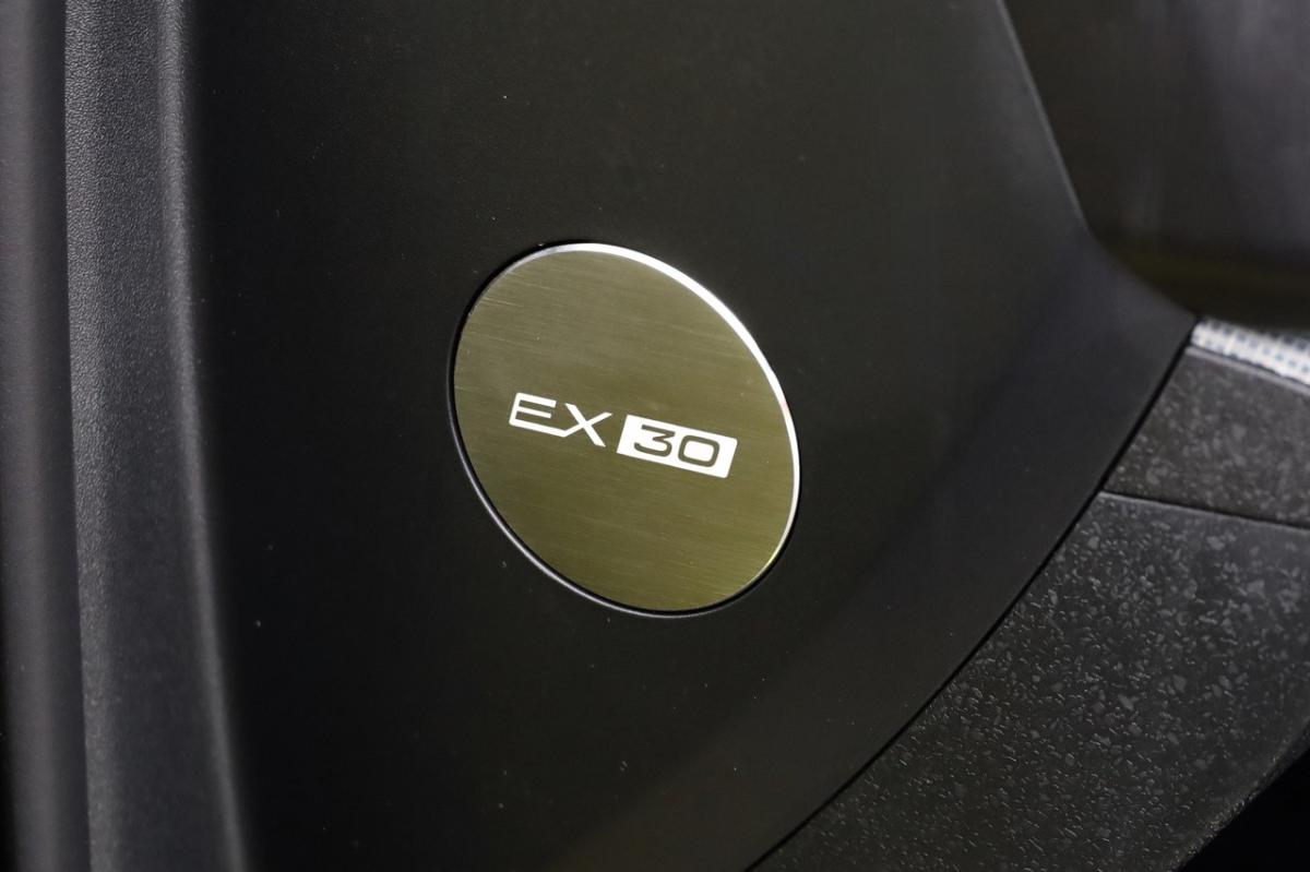 volvo-ex30-2025-eletrico-0cc