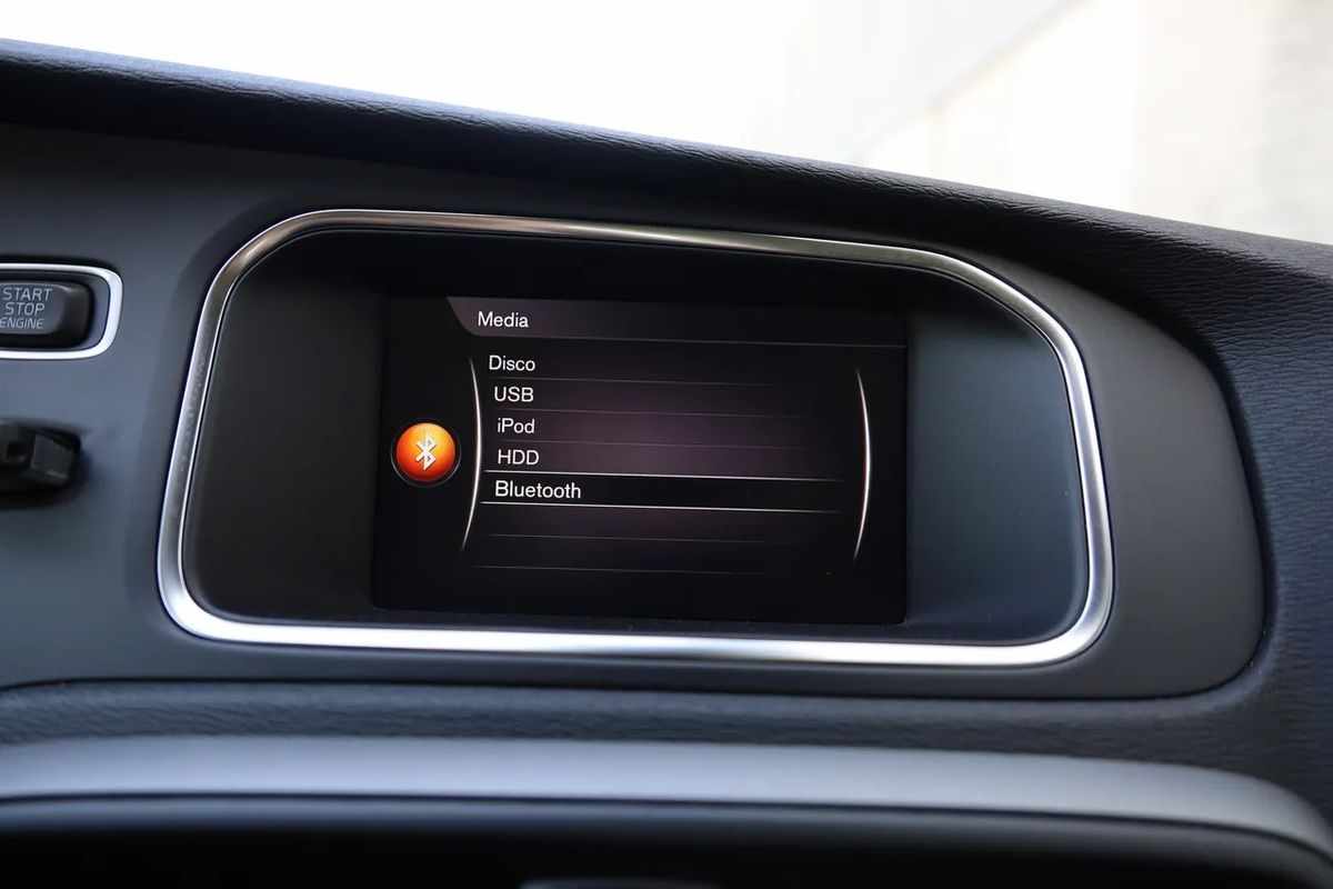 volvo-v40-2018-diesel-1969cc