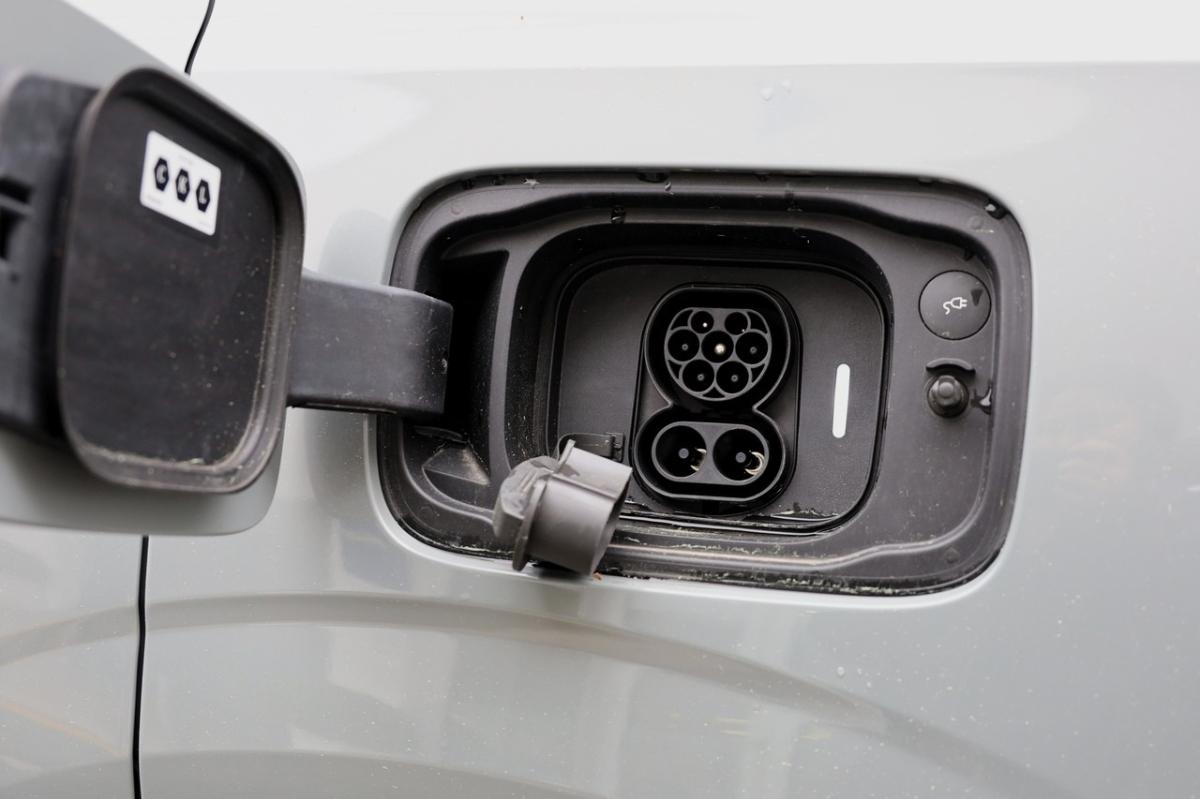 volvo-ex90-2025-eletrico-0cc