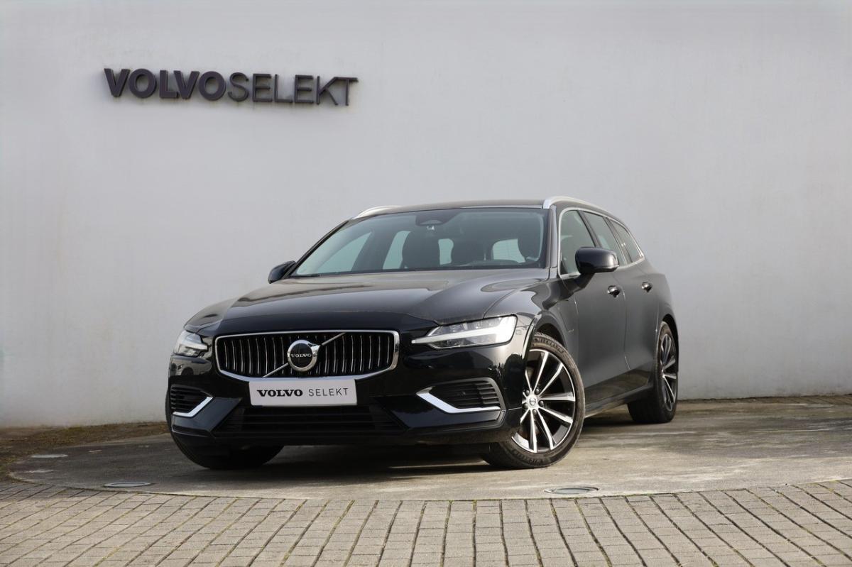 volvo-v60-2023-hibrido-a-gasolina-1969cc