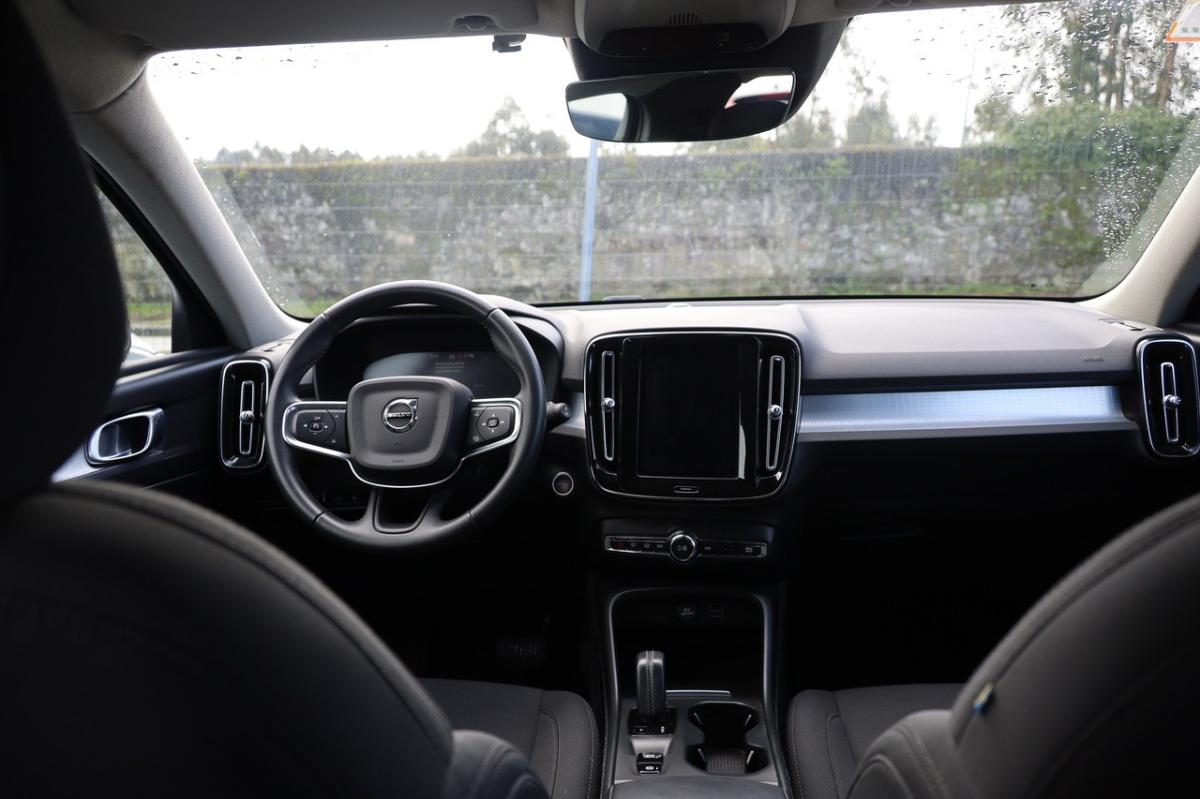 volvo-xc40-2020-hibrido-a-gasolina-1477cc