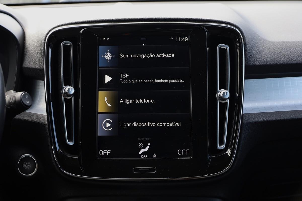 volvo-xc40-2020-hibrido-a-gasolina-1477cc
