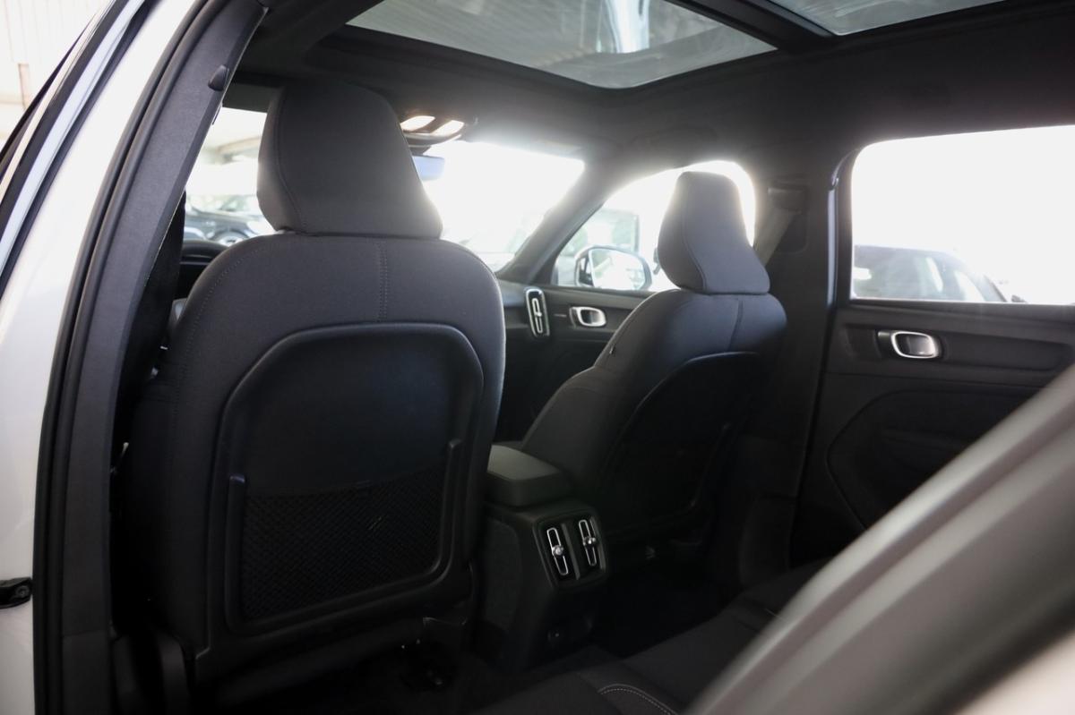 volvo-xc40-2023-eletrico-0cc