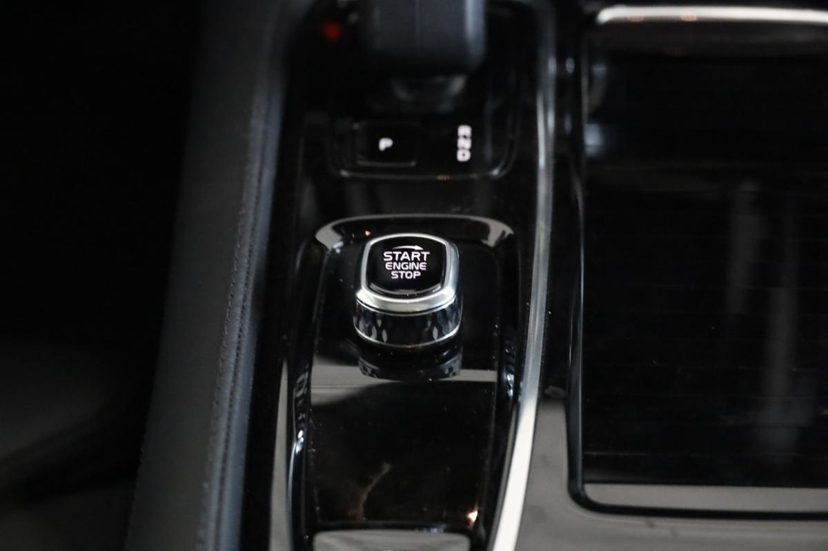 volvo-v60-2024-hibrido-a-gasolina-1969cc