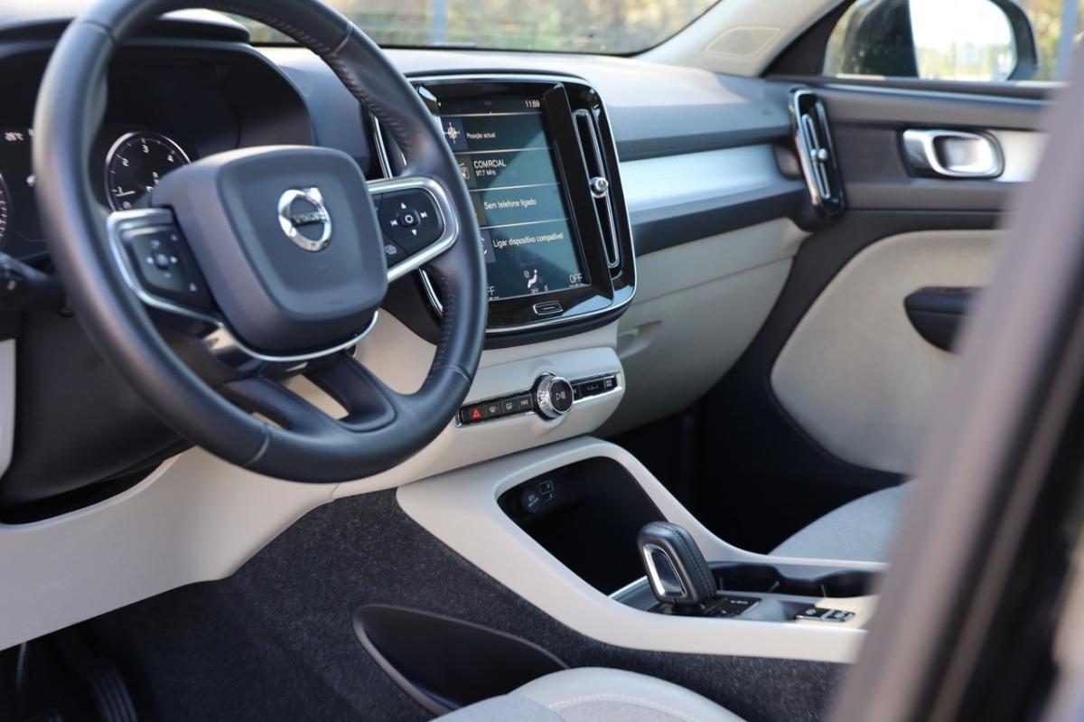 volvo-xc40-2019-diesel-1969cc