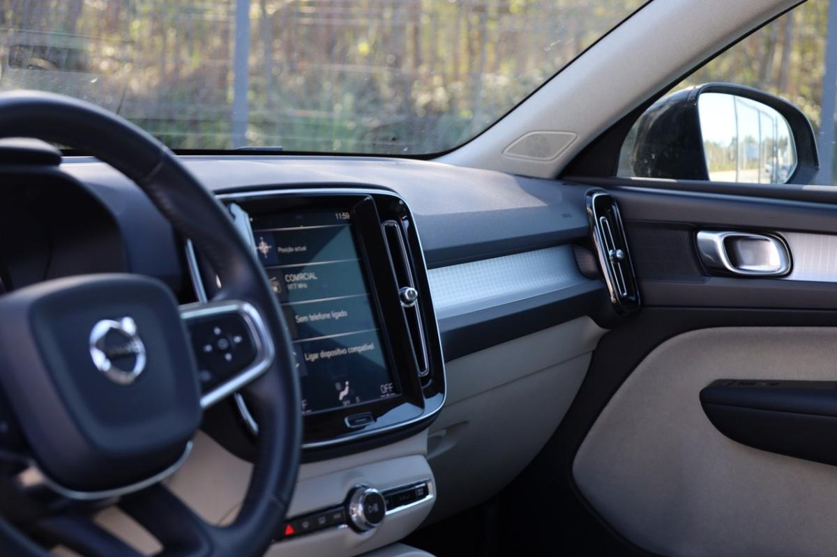 volvo-xc40-2019-diesel-1969cc