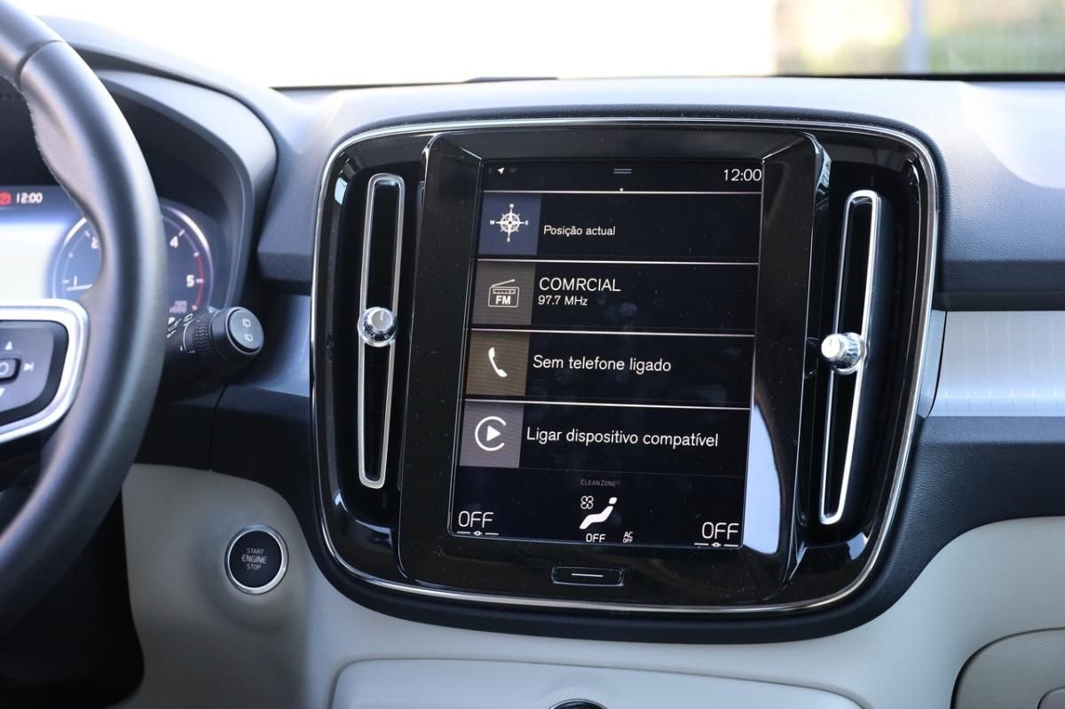 volvo-xc40-2019-diesel-1969cc