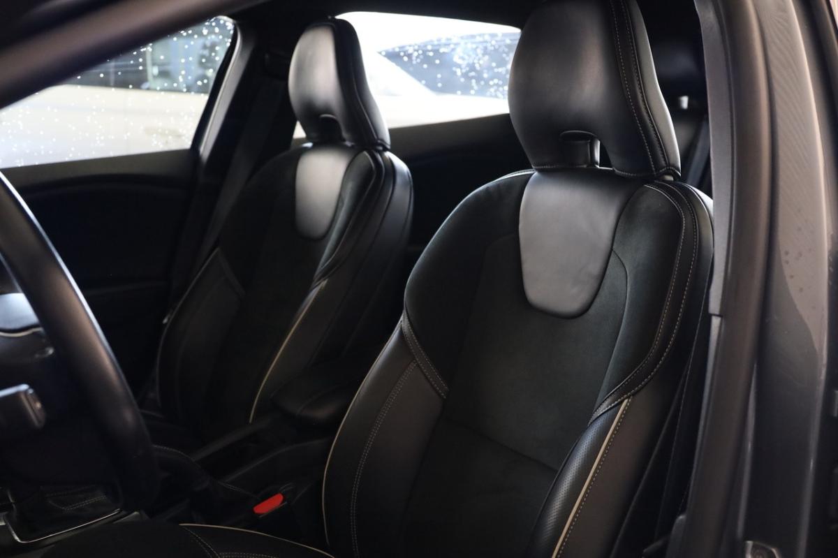 volvo-v40-2016-diesel-1969cc