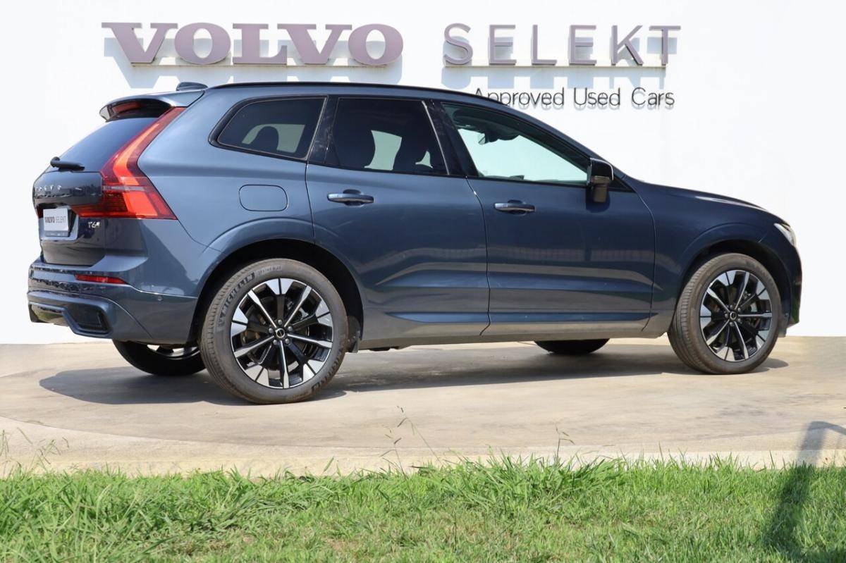 volvo-xc60-2025-hibrido-a-gasolina-1969cc