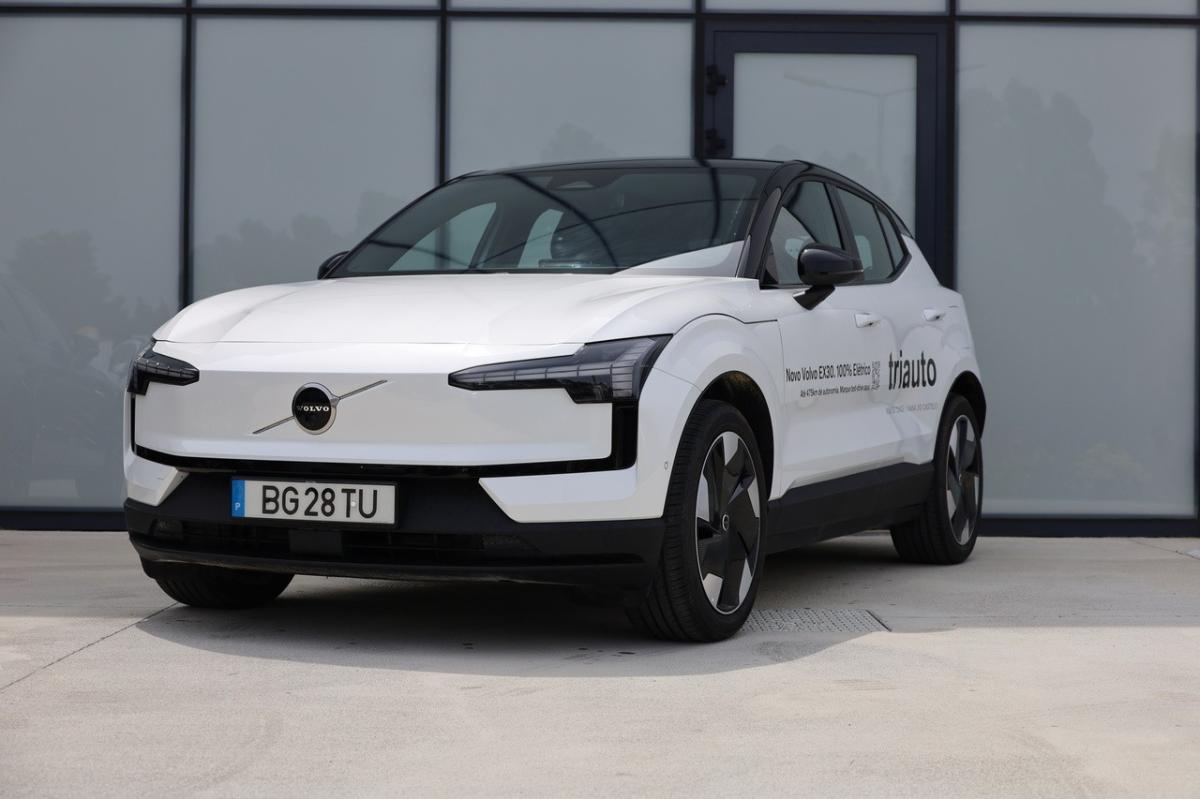 volvo-ex30-2024-eletrico-0cc