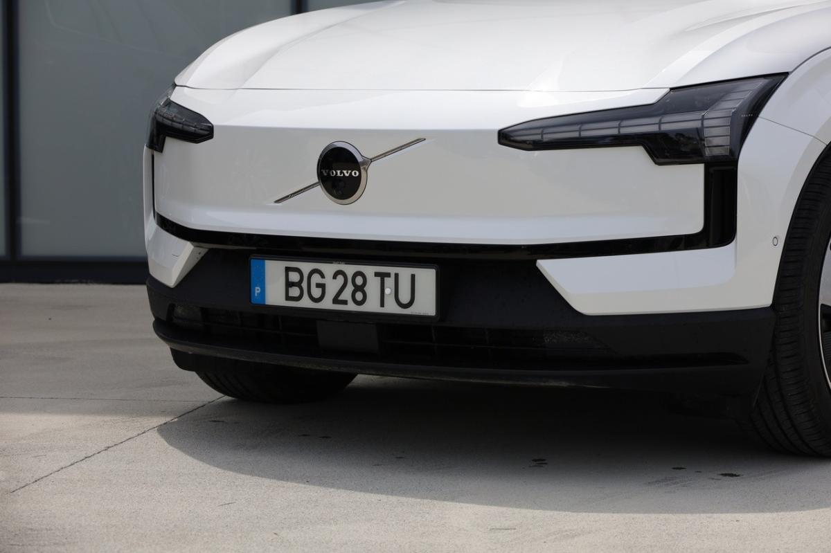 volvo-ex30-2024-eletrico-0cc