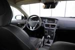 volvo-v40-2017-diesel-1969cc