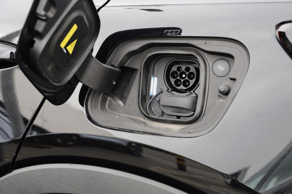 volvo-c40-2023-eletrico-0cc
