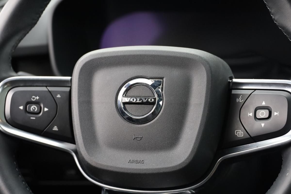 volvo-c40-2023-eletrico-0cc