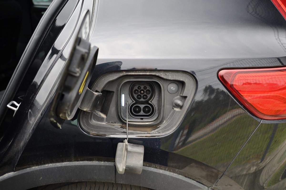 volvo-xc40-2023-eletrico-0cc