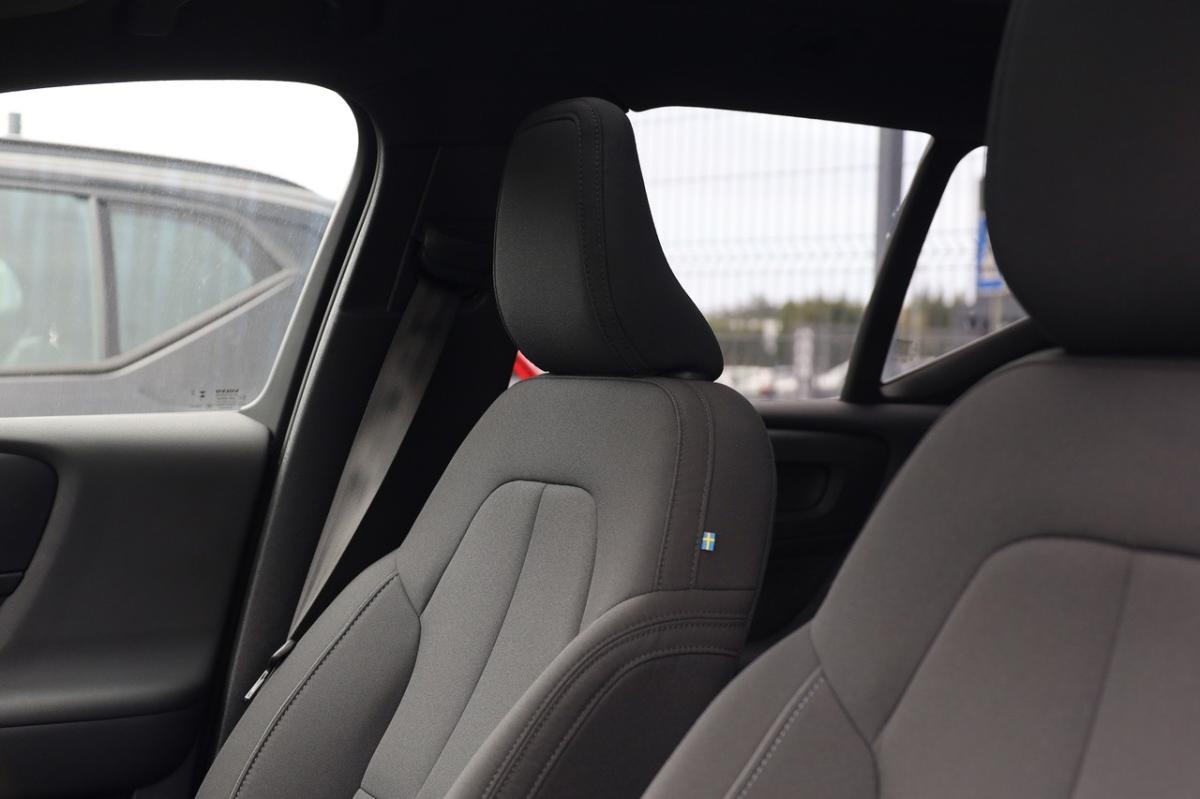 volvo-xc40-2023-eletrico-0cc