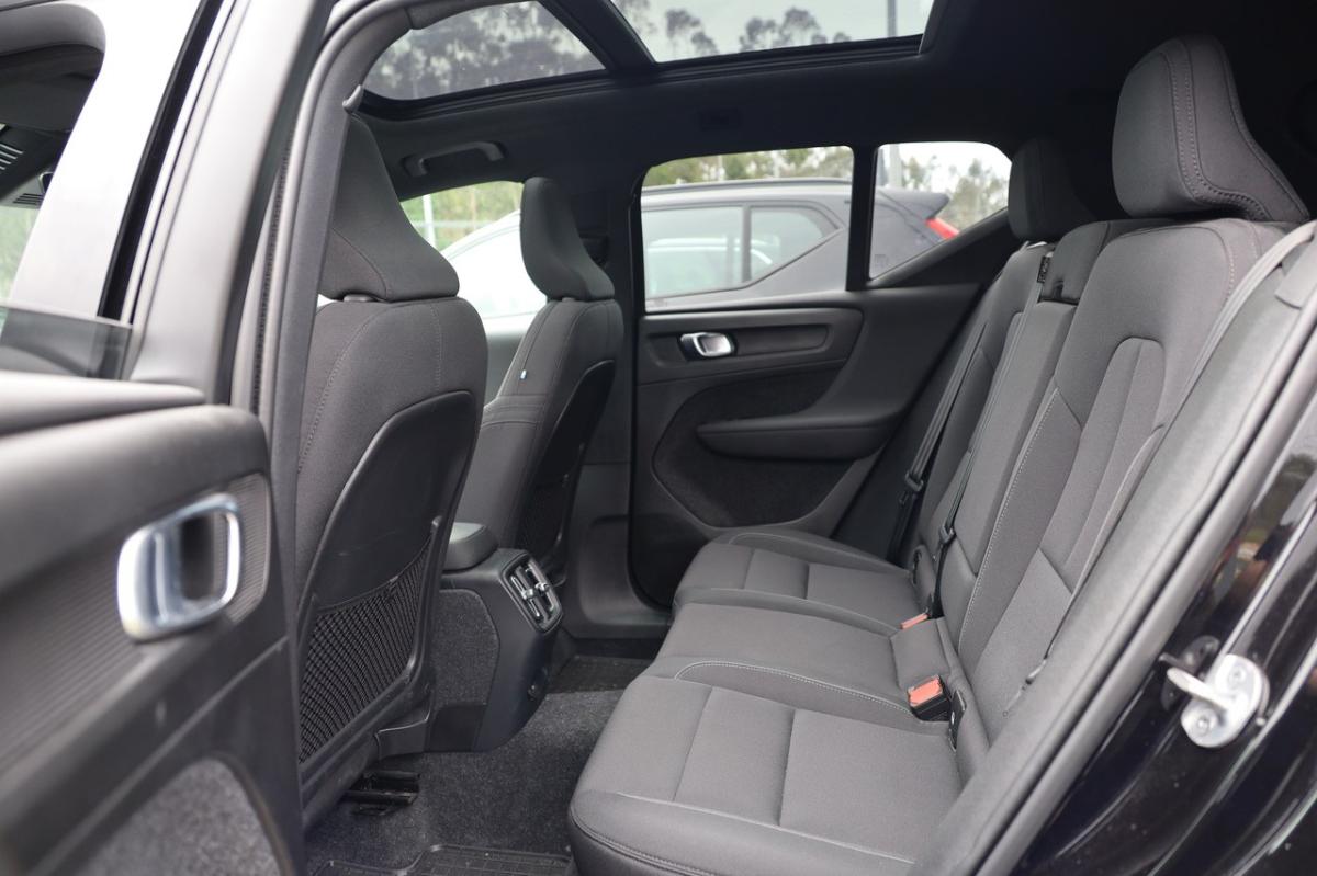volvo-xc40-2023-eletrico-0cc