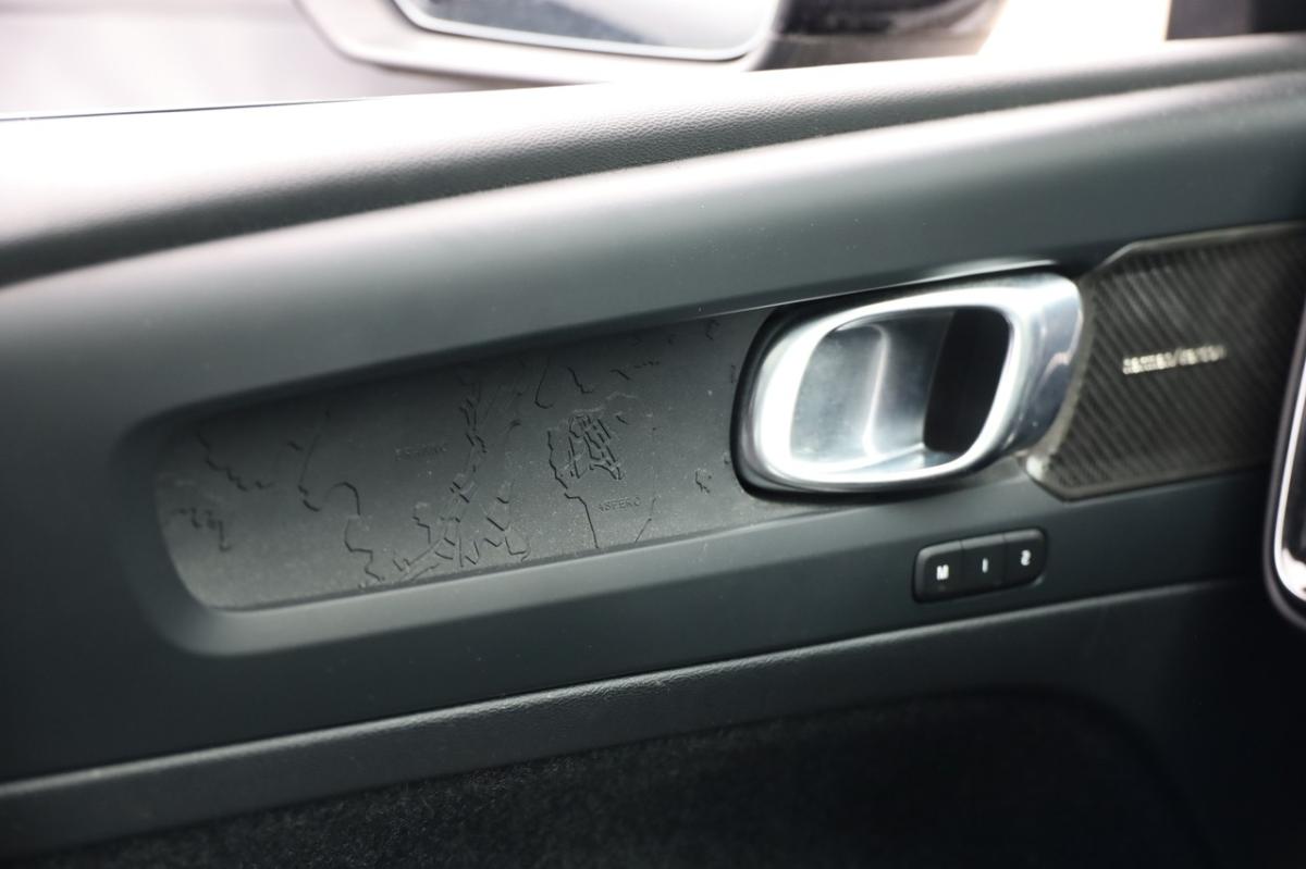 volvo-xc40-2023-eletrico-0cc