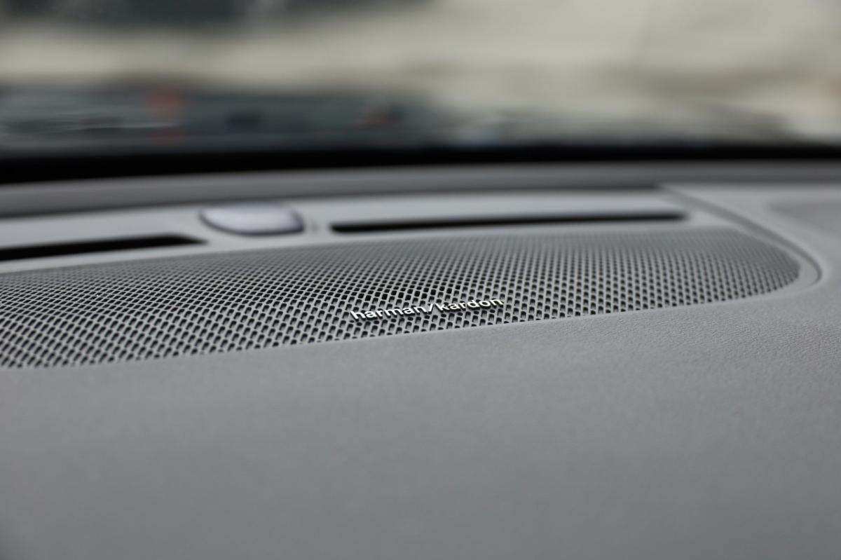 volvo-xc40-2023-eletrico-0cc