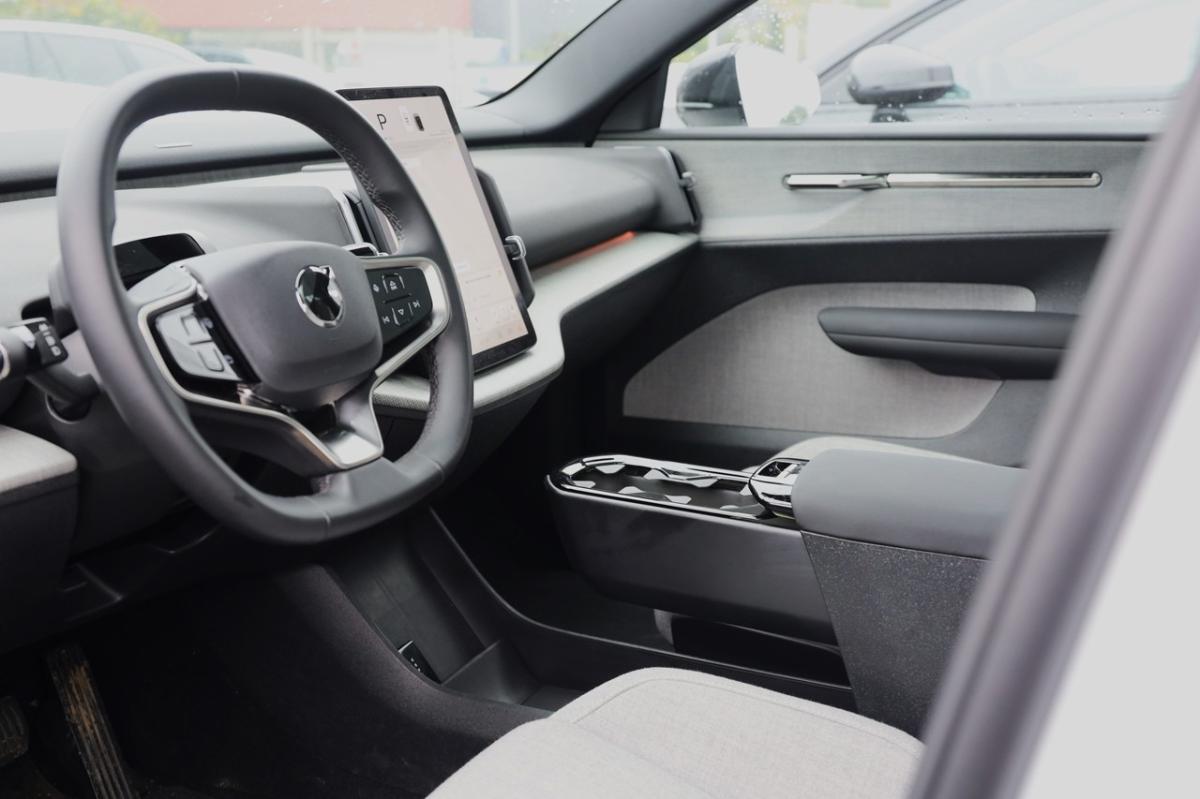 volvo-ex30-2025-eletrico-0cc