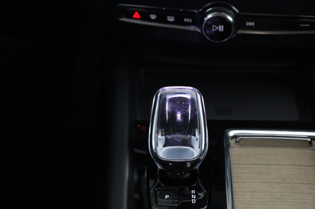 volvo-xc60-2026-hibrido-a-gasolina-1969cc