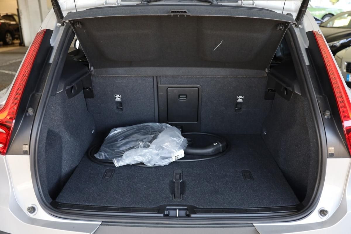 volvo-xc40-2024-eletrico-0cc