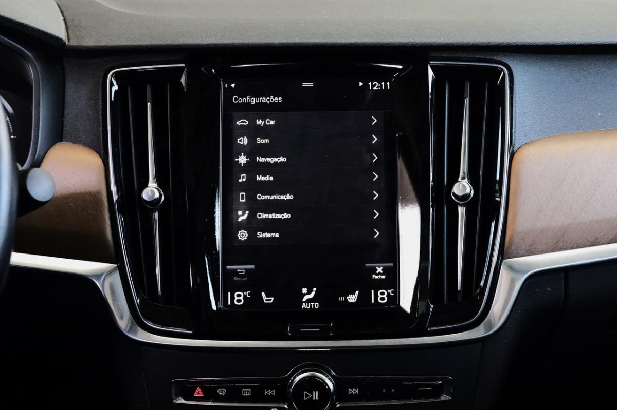 volvo-s90-2016-diesel-1969cc