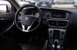 volvo-v40-2015-diesel-1969cc