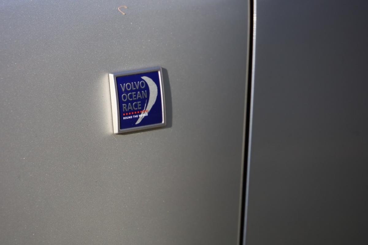 volvo-v40-2015-diesel-1969cc
