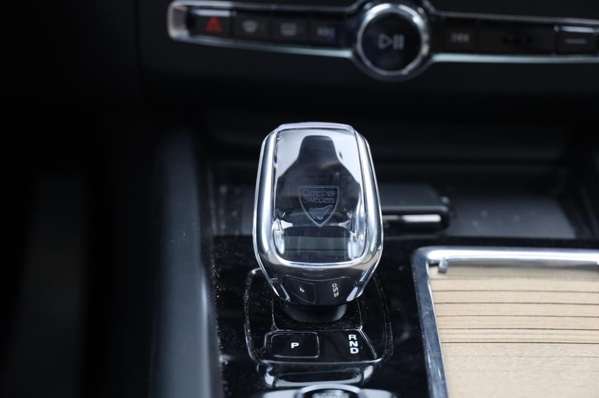 volvo-xc60-2025-hibrido-a-gasolina-1969cc