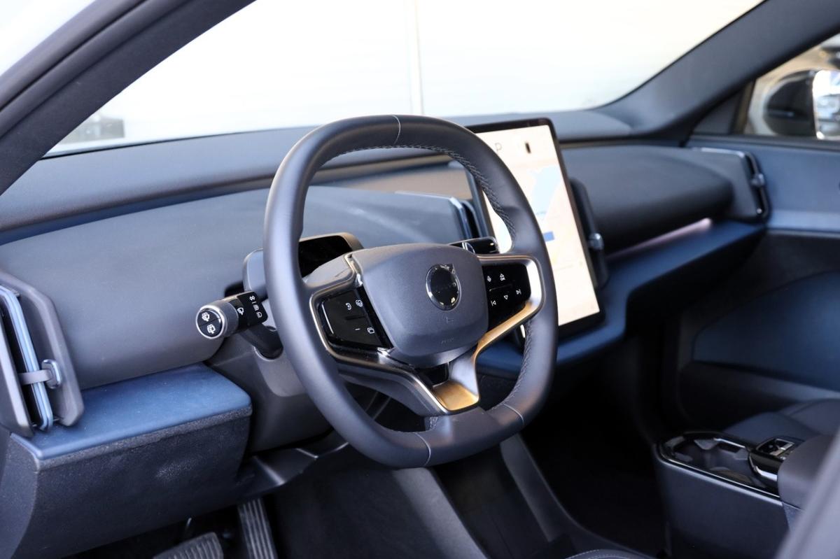 volvo-ex30-2025-eletrico-0cc