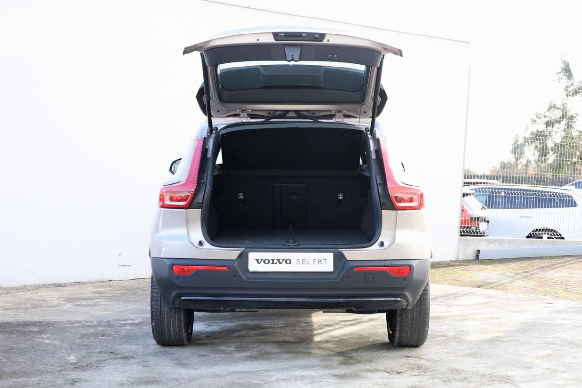 volvo-xc40-2024-gasolina-1477cc