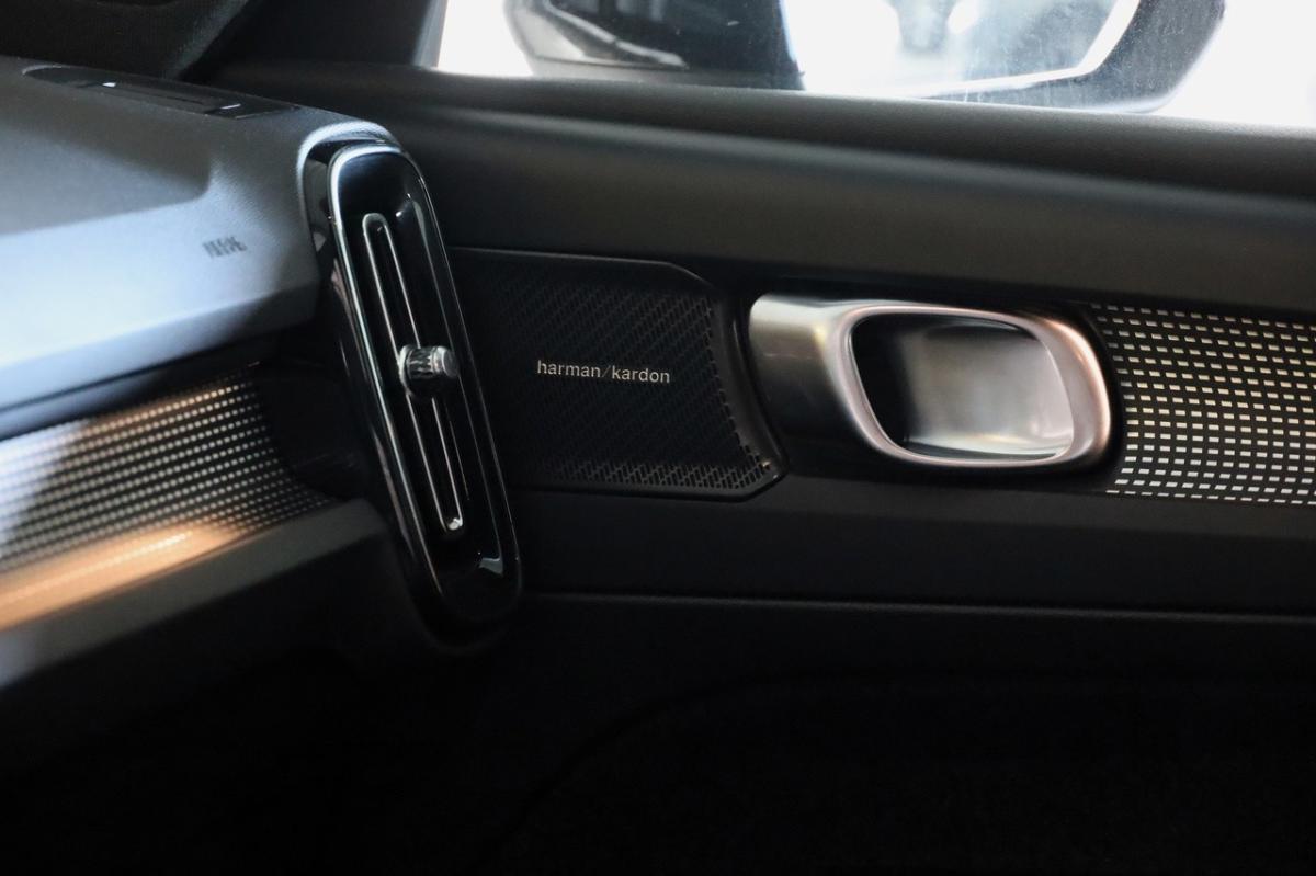 volvo-xc40-2024-gasolina-1477cc