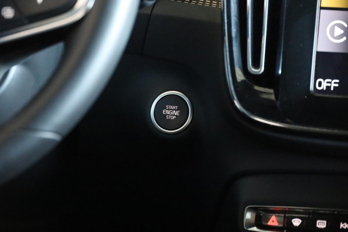 volvo-xc40-2024-gasolina-1477cc