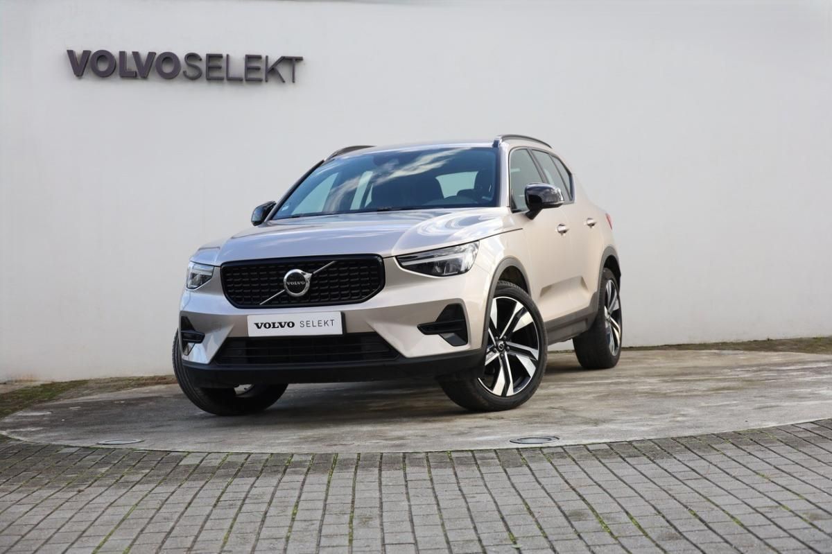volvo-xc40-2024-gasolina-1477cc