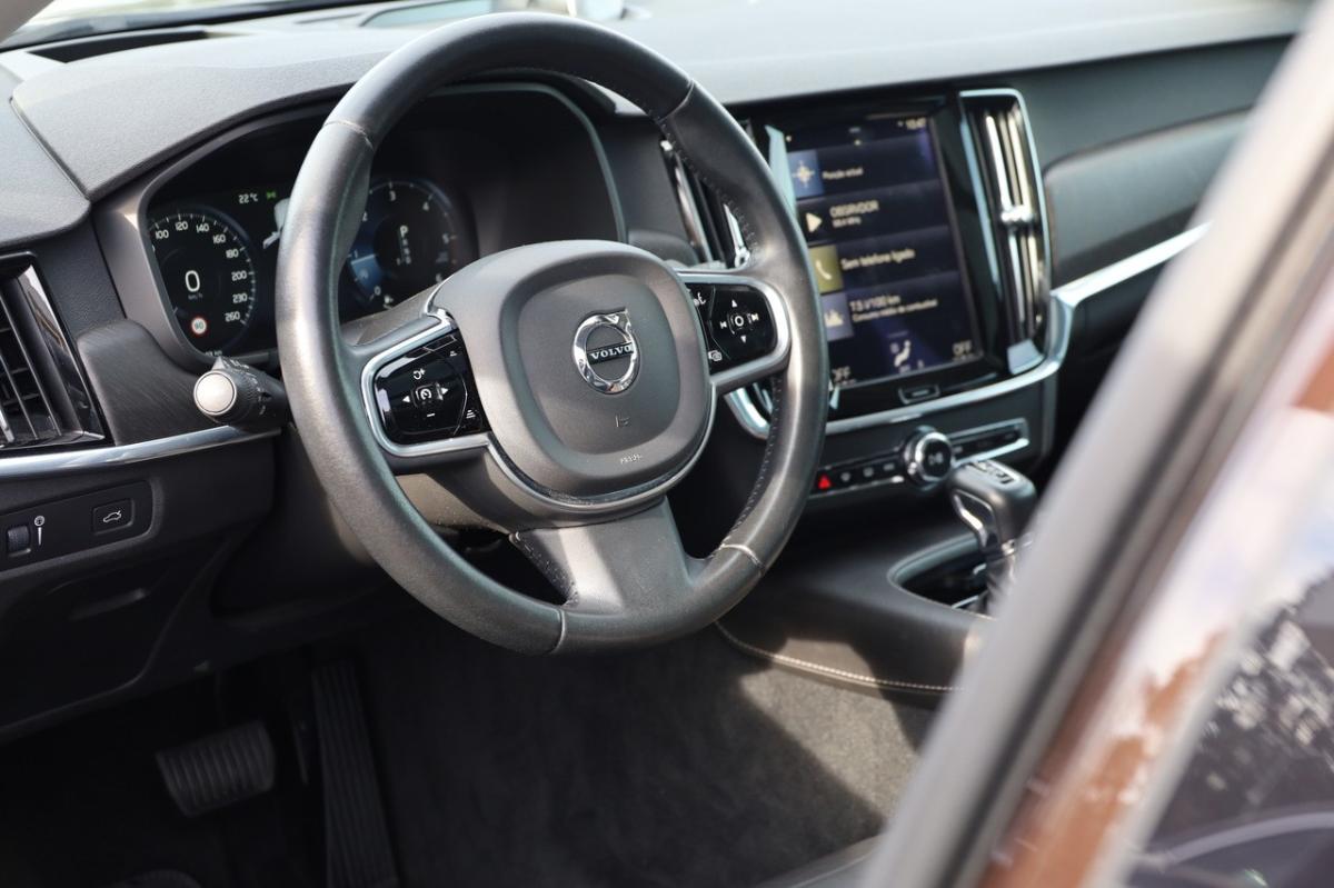 volvo-v90-2017-diesel-1969cc