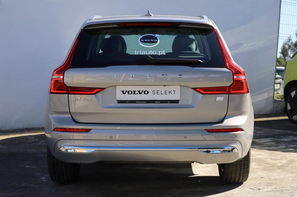 volvo-xc60-2024-hibrido-a-gasolina-1969cc