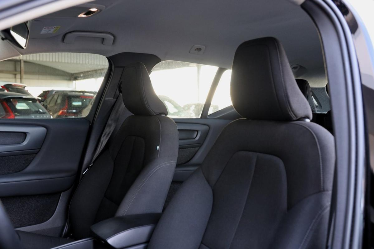 volvo-xc40-2022-gasolina-1477cc